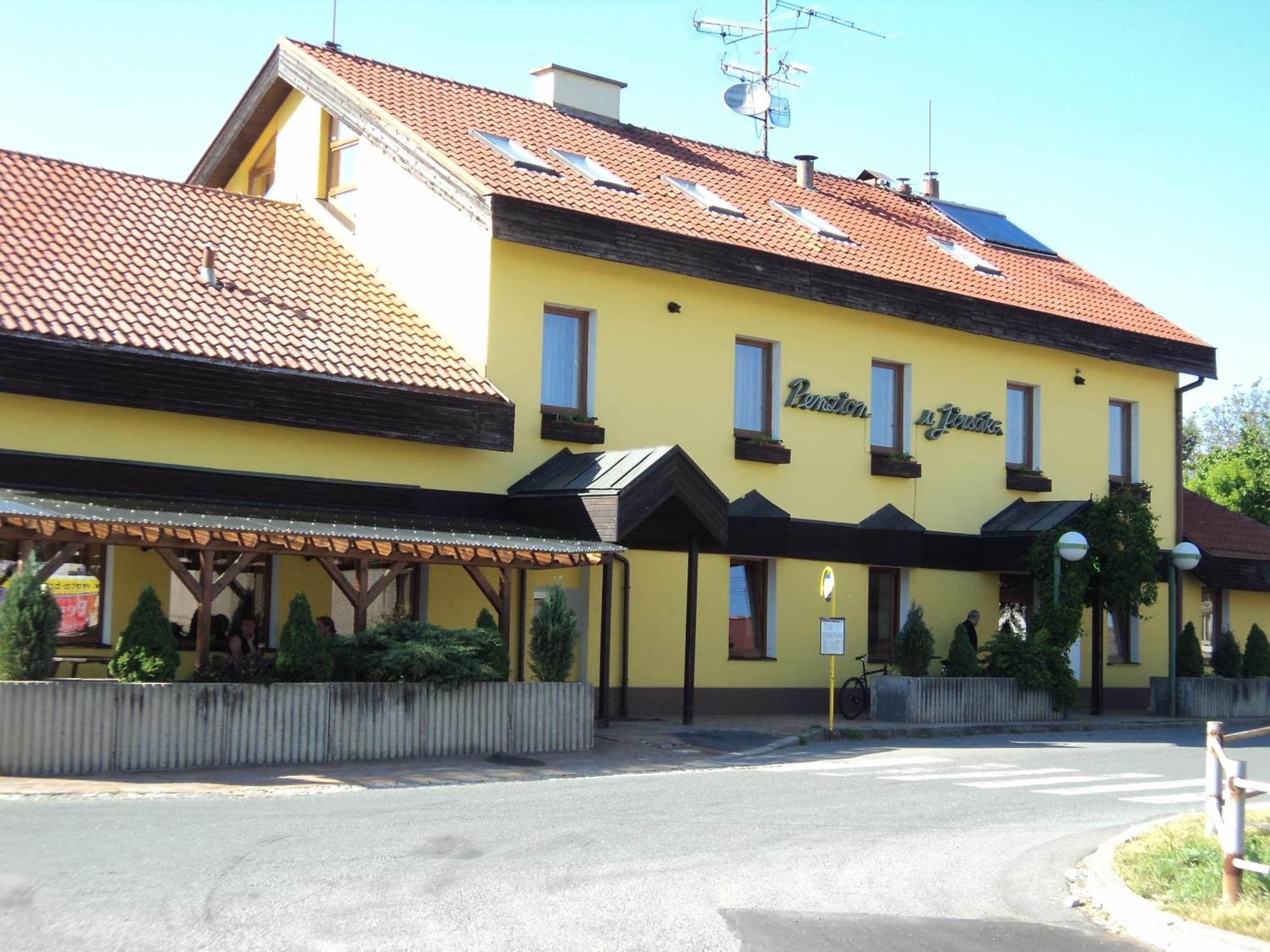 Penzion U Jirsaka Vikyrovice Exterior photo